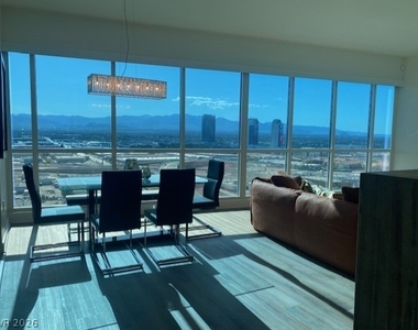 4575 Dean Martin Drive - Photo Thumbnail 22