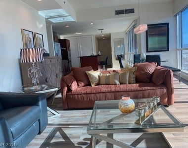 4575 Dean Martin Drive - Photo Thumbnail 2