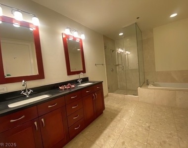4575 Dean Martin Drive - Photo Thumbnail 33