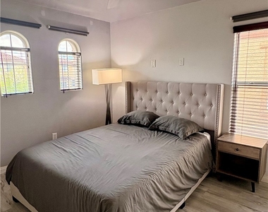 7376 Blanco Peak Street - Photo Thumbnail 16