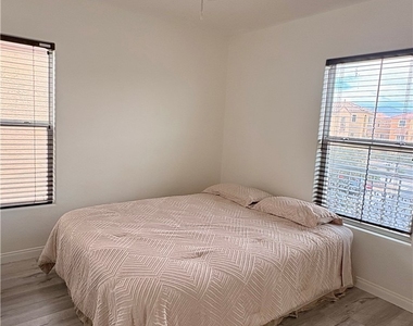 7376 Blanco Peak Street - Photo Thumbnail 15