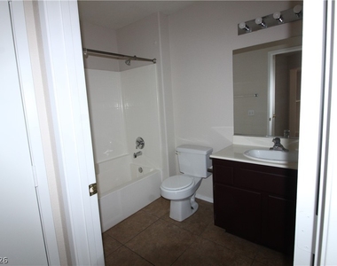 1881 W Alexander - Photo Thumbnail 12