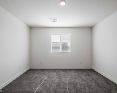 12749 Epperly Street - Photo Thumbnail 9