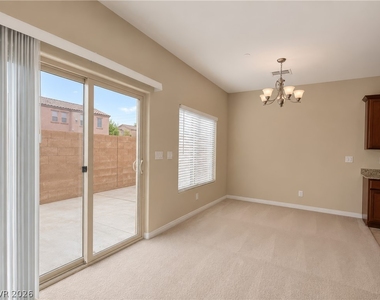 12 Jasmine Point Street - Photo Thumbnail 8