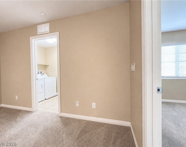 12 Jasmine Point Street - Photo Thumbnail 19