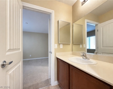 12 Jasmine Point Street - Photo Thumbnail 29