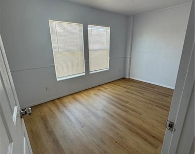 6223 Senegal Haven Street - Photo Thumbnail 10