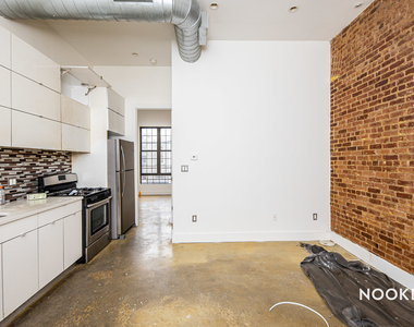 753 Lexington Ave  - Photo Thumbnail 4