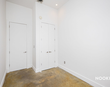 753 Lexington Ave  - Photo Thumbnail 8