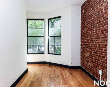 758 Putnam Ave - Photo Thumbnail 14
