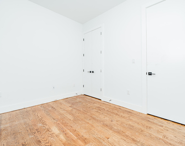 1183 Gates Ave - Photo Thumbnail 7
