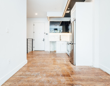 1183 Gates Ave - Photo Thumbnail 14