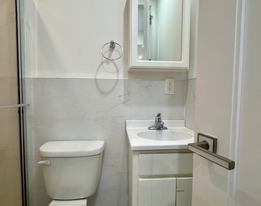 255 West 139th Street - Photo Thumbnail 9