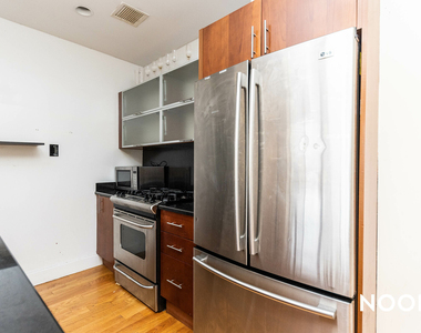 756 Myrtle Ave - Photo Thumbnail 13
