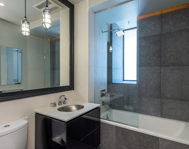 185 Leonard St  - Photo Thumbnail 9