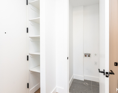 228 N 7th St  - Photo Thumbnail 2