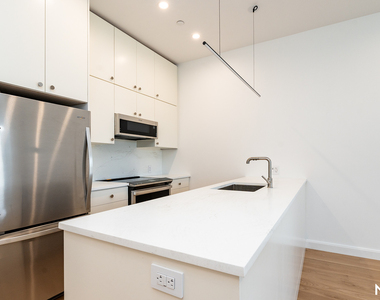 166 Eckford St - Photo Thumbnail 12
