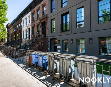 868 Lafayette Ave - Photo Thumbnail 18
