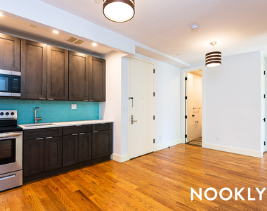868 Lafayette Ave - Photo Thumbnail 14