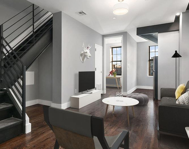 615 Gates Ave - Photo Thumbnail 5