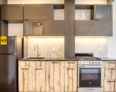1052 Dean St  - Photo Thumbnail 4