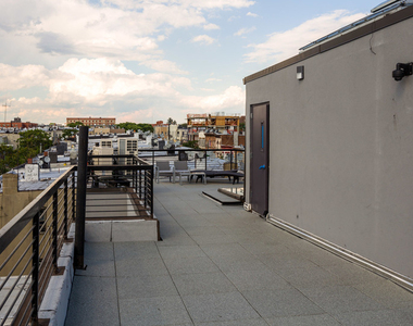 277 Irving Ave - Photo Thumbnail 9