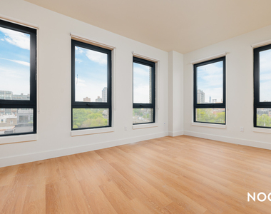 130 Hope St - Photo Thumbnail 5