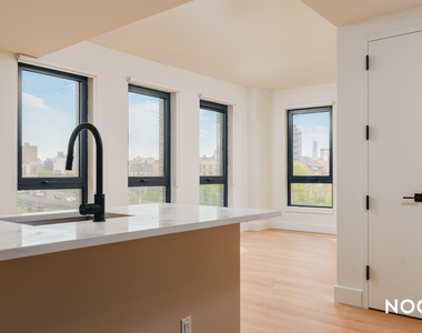 130 Hope St - Photo Thumbnail 1