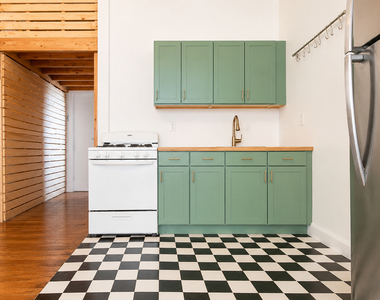 1085 Willoughby Ave  - Photo Thumbnail 3