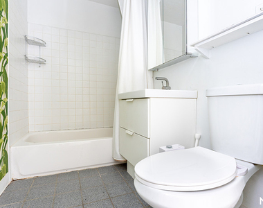 1085 Willoughby Ave  - Photo Thumbnail 7