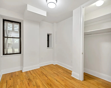 121 Madison Avenue - Photo Thumbnail 3