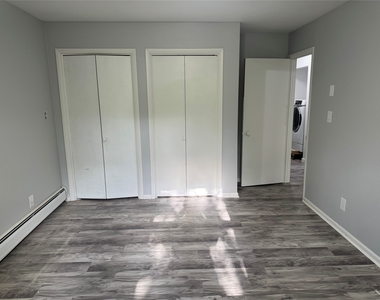 1013 Main Street - Photo Thumbnail 22