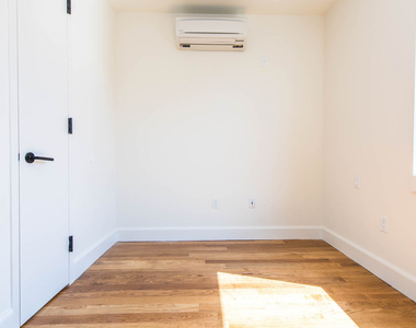 1 Duffield St - Photo Thumbnail 1