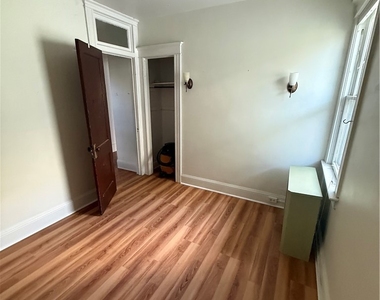 37 Inwood Place - Photo Thumbnail 18