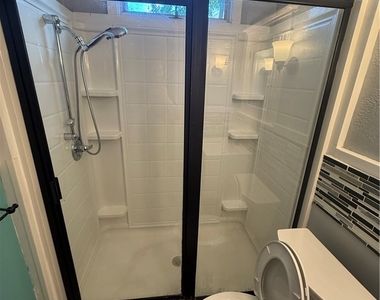 37 Inwood Place - Photo Thumbnail 16
