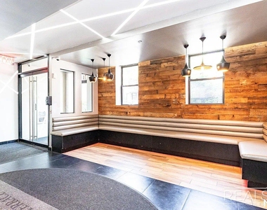 74 Maujer Street - Photo Thumbnail 19