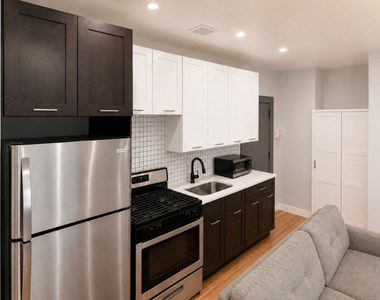 160 Havemeyer Street - Photo Thumbnail 2