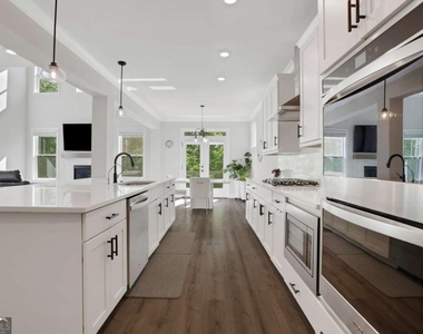 1297 Cauley Creek Ov - Photo Thumbnail 12