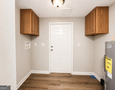 380 Browns Road - Photo Thumbnail 6