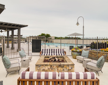 2591 Piedmont Road Ne - Photo Thumbnail 11