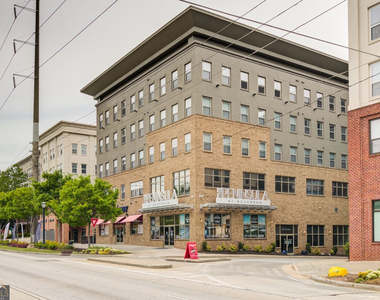 2591 Piedmont Road Ne - Photo Thumbnail 15