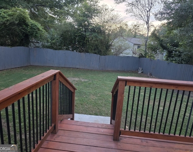 5349 Tracey Drive - Photo Thumbnail 2