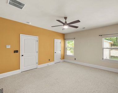 882 Nestling Drive - Photo Thumbnail 20