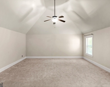 882 Nestling Drive - Photo Thumbnail 23