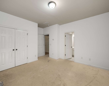 1798 Oakbrook Lane Nw - Photo Thumbnail 24