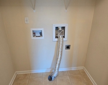 5472 Festival Av Avenue - Photo Thumbnail 25