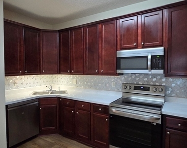 5472 Festival Av Avenue - Photo Thumbnail 8
