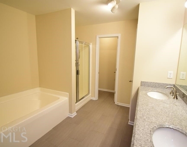 26 Tahoe Drive - Photo Thumbnail 21