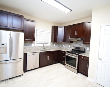 26 Tahoe Drive - Photo Thumbnail 13