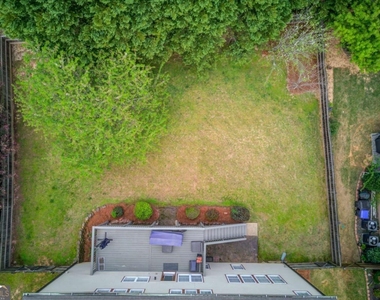 5135 Amberden Hall Drive - Photo Thumbnail 33